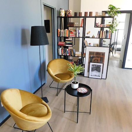 Piumaviola Beds & Apartments Parma Ngoại thất bức ảnh