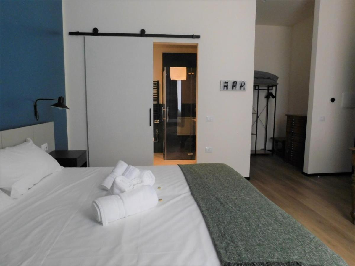 Piumaviola Beds & Apartments Parma Ngoại thất bức ảnh