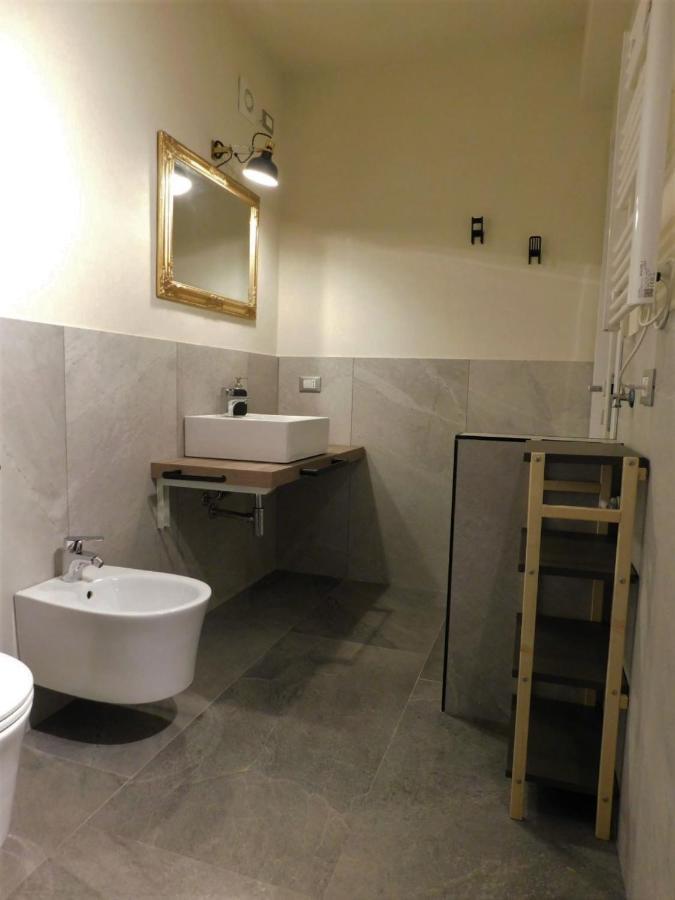 Piumaviola Beds & Apartments Parma Ngoại thất bức ảnh