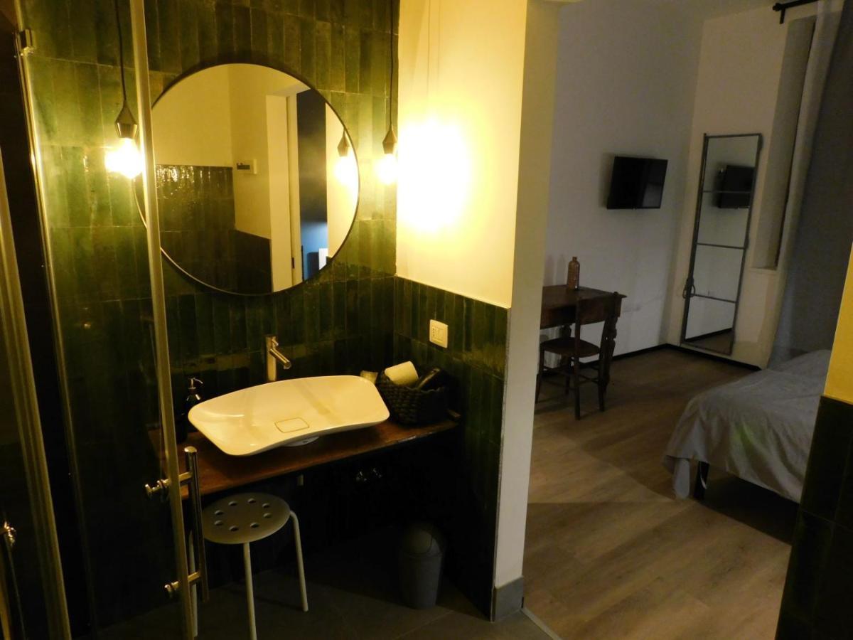 Piumaviola Beds & Apartments Parma Ngoại thất bức ảnh