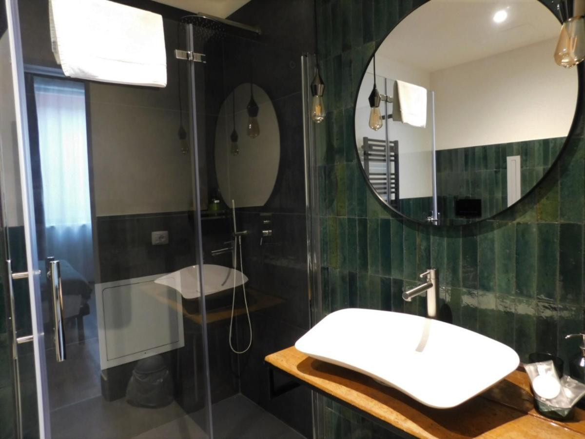Piumaviola Beds & Apartments Parma Ngoại thất bức ảnh