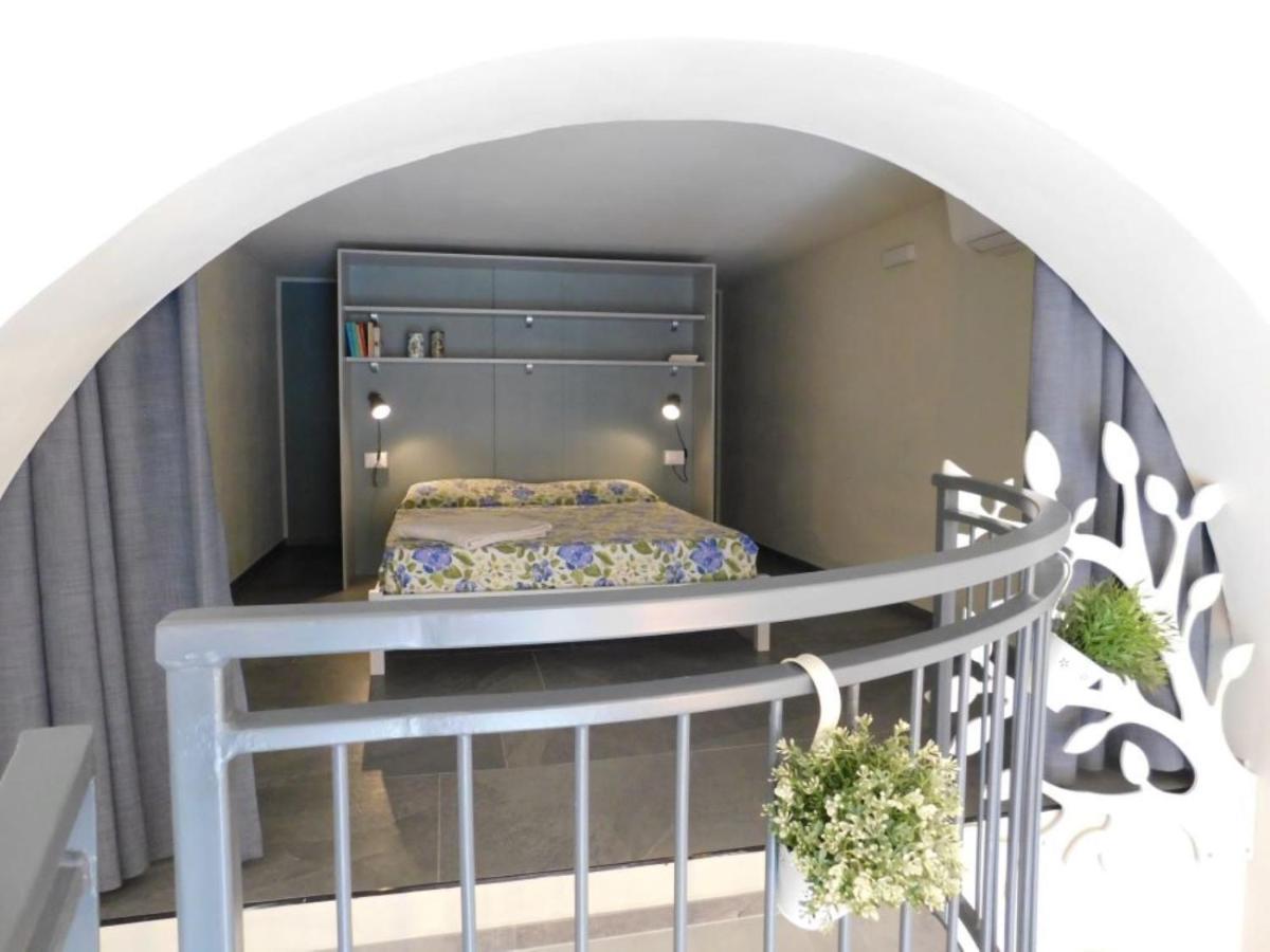 Piumaviola Beds & Apartments Parma Ngoại thất bức ảnh