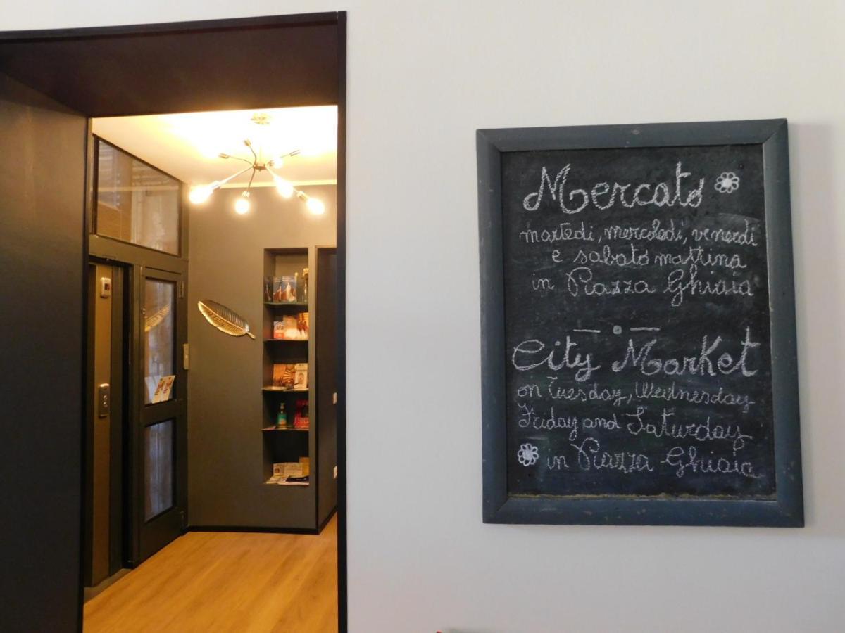 Piumaviola Beds & Apartments Parma Ngoại thất bức ảnh